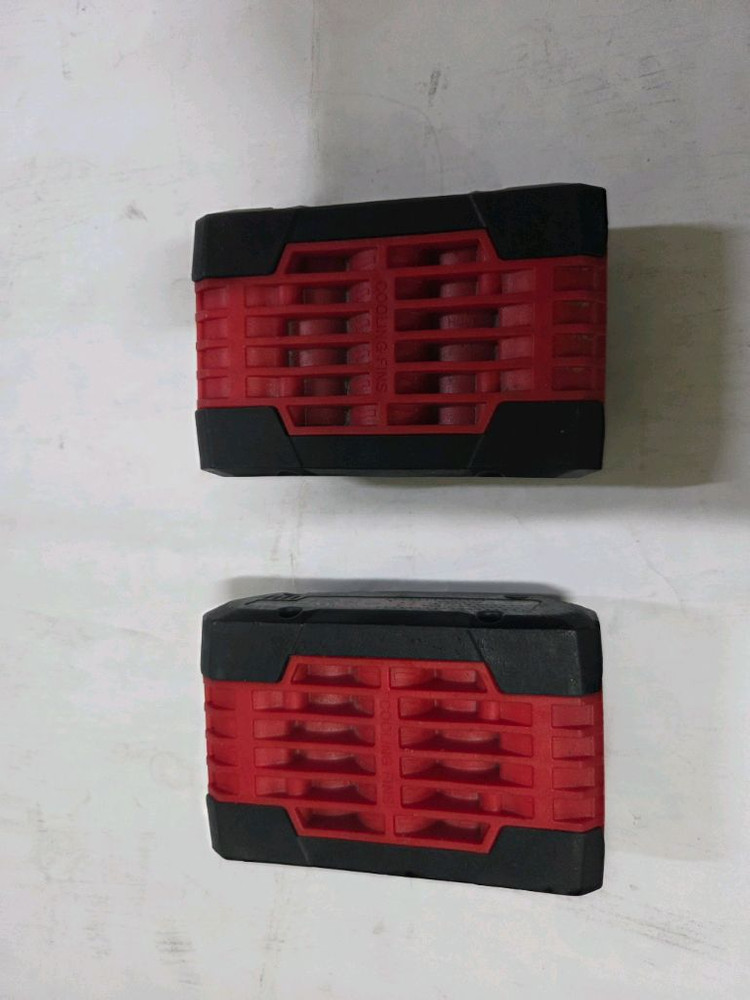 보쉬 프로코어 배터리 1개 40.000 팝니다 이미지