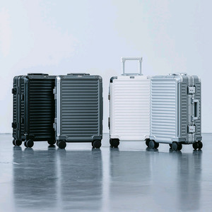 리드볼트 오딧 20인치 다크그레이 (새상품)