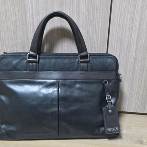 투미 소가죽 서류가방