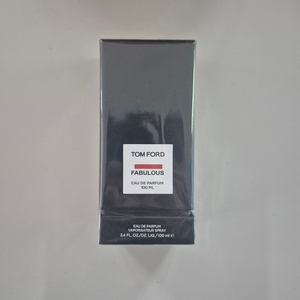 톰포드 패뷸러스 EDP 향수 100ml 판매합니다.