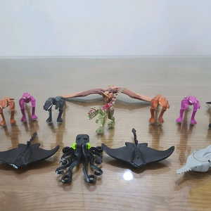 올드레고 고무재질 공룡6개와 렙터 문어 가오리등