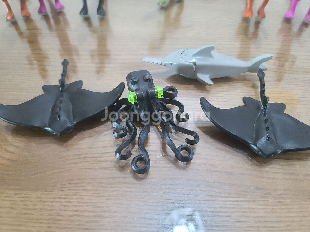 올드레고 고무재질 공룡6개와 렙터 문어 가오리등--1