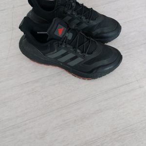 아디다스 부스트 250