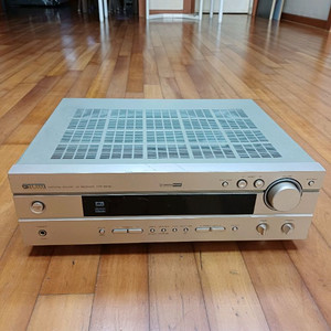 야마하 리시버 앰프와 삼성 스피커 저렴하게 드립니다~