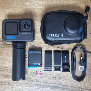 고프로 히어로10 (필수 구성 / 가성비 세트)