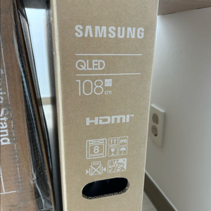 QLED 4K 스마트TV 108인치