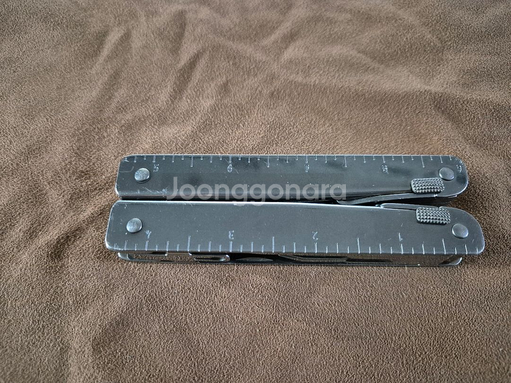 빅토리녹스 스위스툴(멀티툴)--1