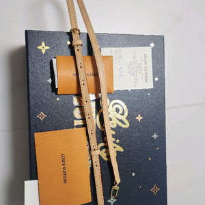 루이비통 알마bb스트랩 정품 새제품 이미지