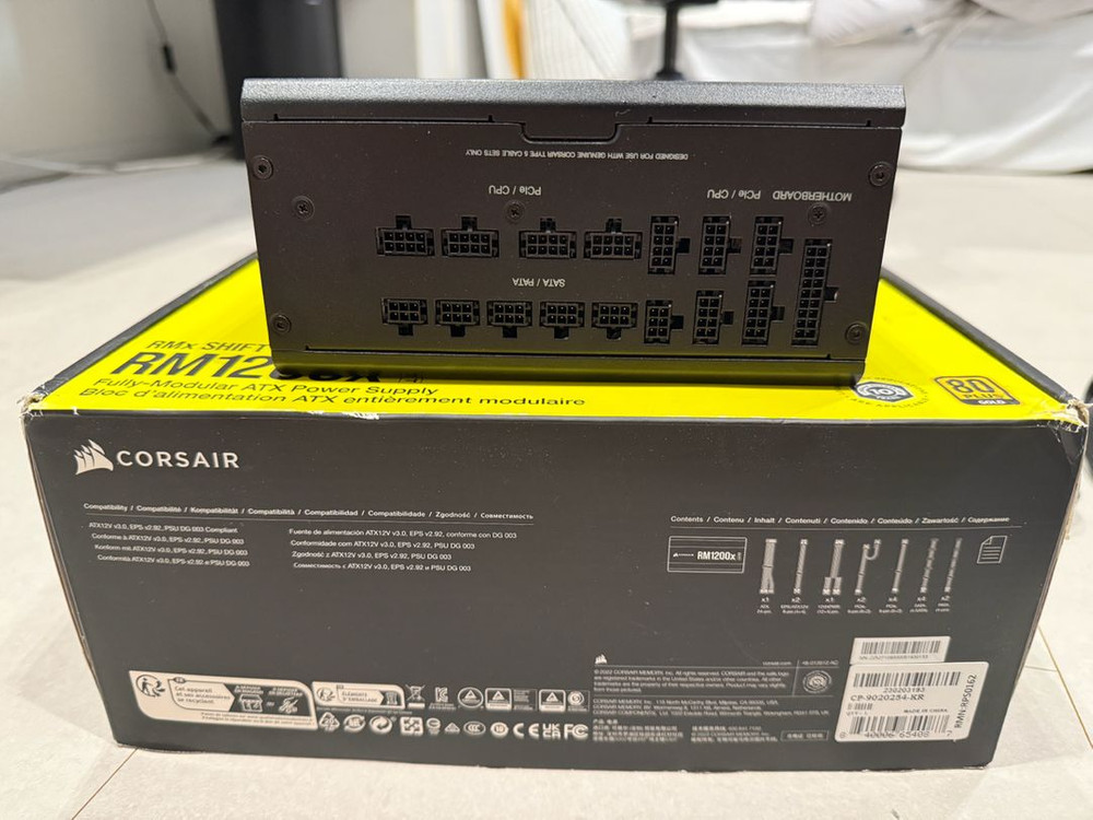 커세어 RM1200x SHIFT 80PLUS골드 ATX3.0 이미지