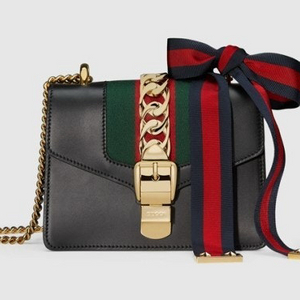 구찌 실비 가죽 체인백 미니 블랙