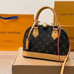 루이비통 알마bb 이미지