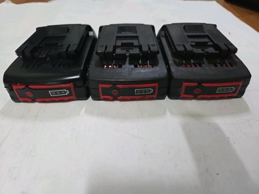 보쉬 정품 배터리 1개 25.000 팝니다 이미지