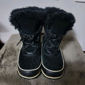 소렐 sorel 티볼리 겨울 방한 퍼 부츠 털 부츠 240