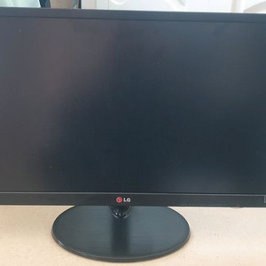 LG FLATRON 24N43V 모니터 이미지