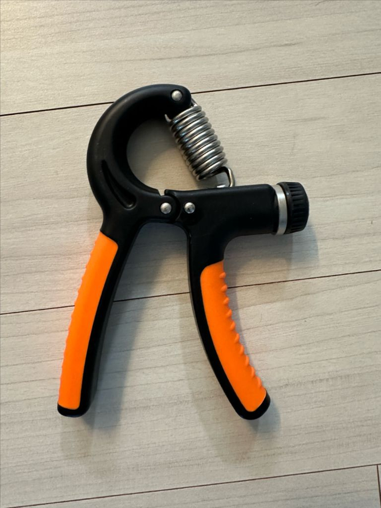 악력기, 고무 스트레칭 밴드, 순발력 펀치볼 운동기구 팝니다! 이미지