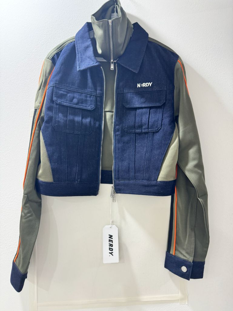 널디 트랙탑 카키 M--2