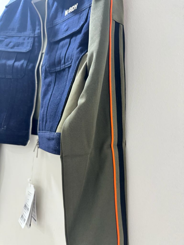 널디 트랙탑 카키 M--5