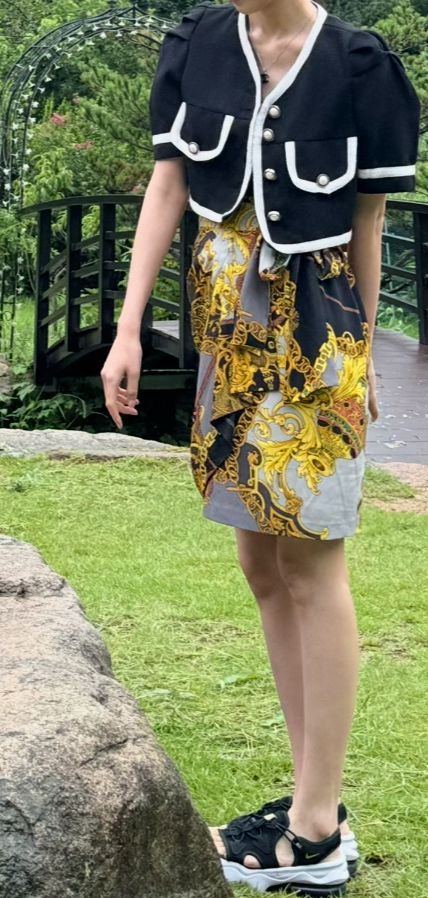 반팔 크롭 트위드자켓--6