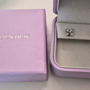 골든듀 펄시피아 쁘띠 파베 화골 귀걸이