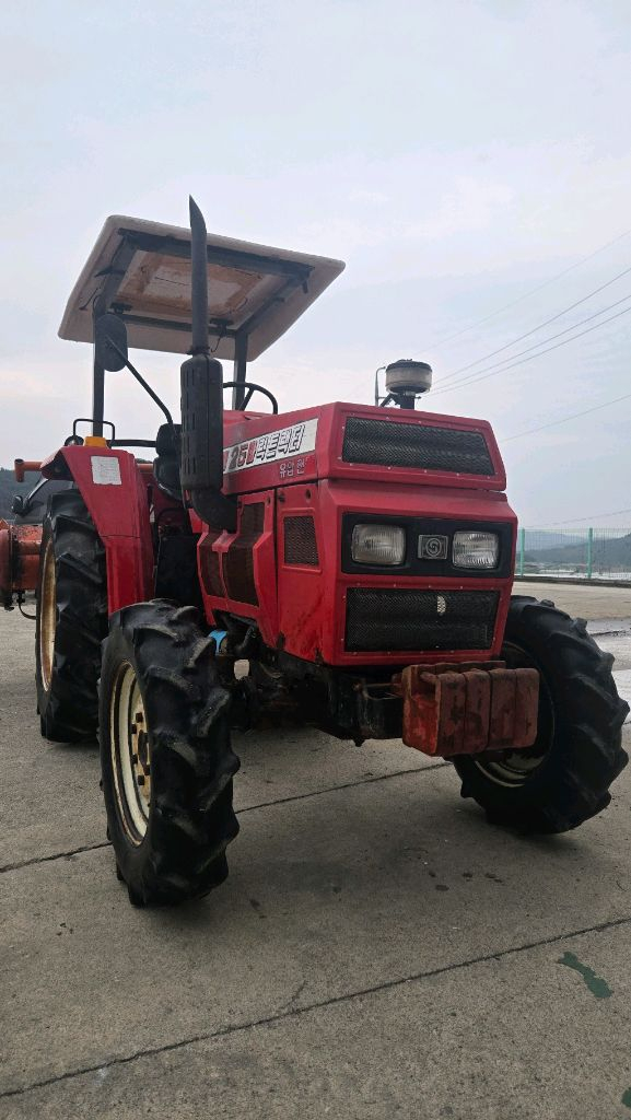 국제25마력 트랙터--1