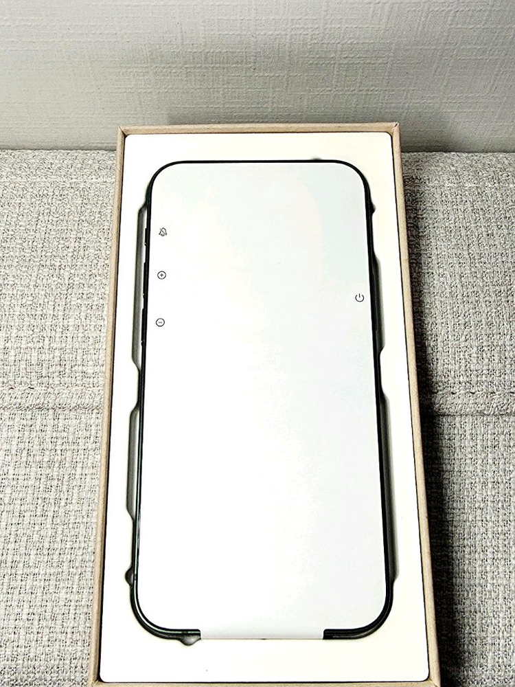 애플 아이폰13미니 그린 128GB 자급제 액정,테두리,배터리 교체된 제품 팝니다 ( 서울 )--2