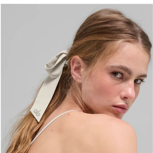 alo 알로 리본 머리끈 헤어 스크런치 새상품