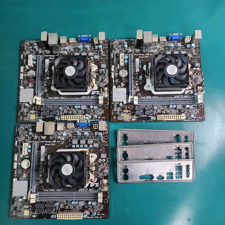 ECS A68F2P-M4 메인보드 + A4-6300 APU + 쿨러 + 백패널 세트 2장 남음 1장당 이미지