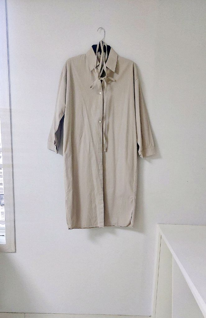 베이지 롱셔츠 원피스--3