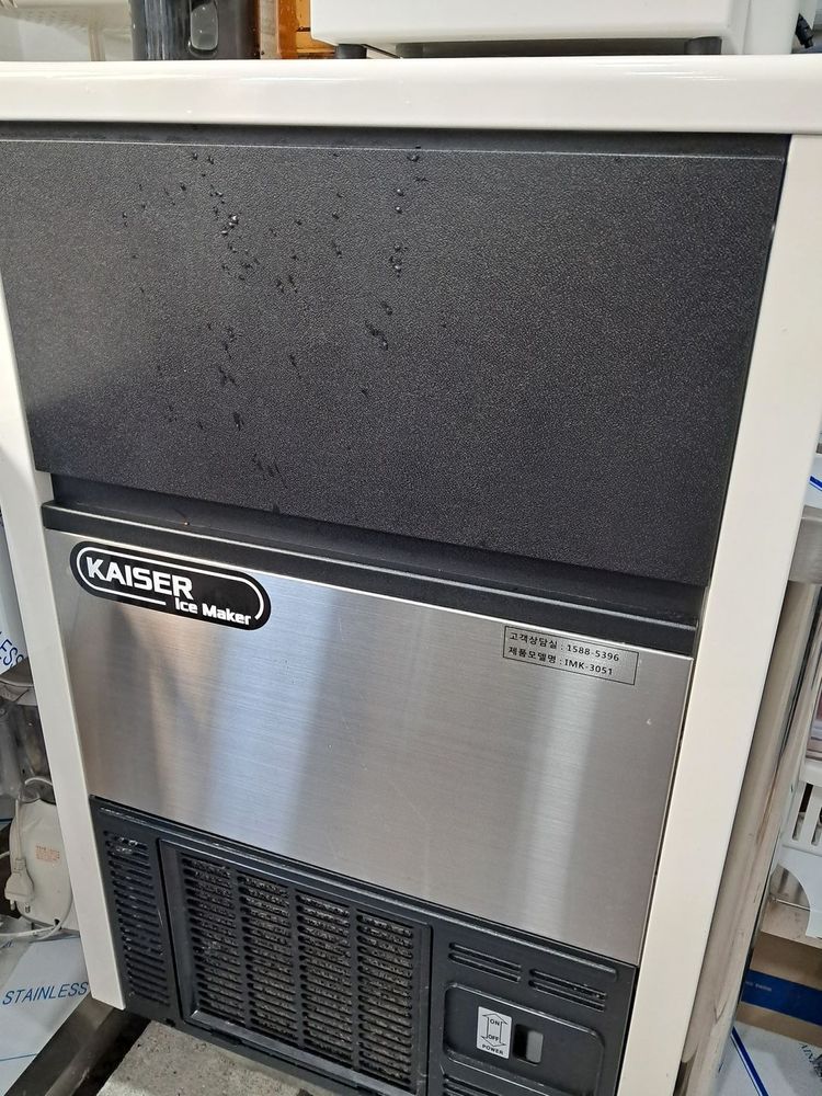 카이저 제빙기, 커피 머쉰, 온수기, 커피 그라인더, 호두과자 기계, 호두과자 온장고 이미지