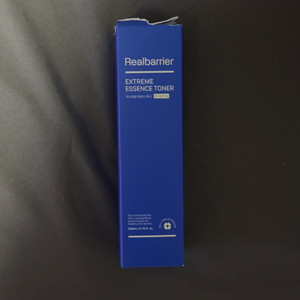 리얼베리어 익스트림 에센스 토너