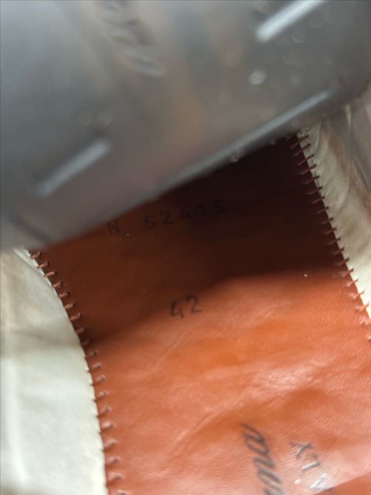 로로피아나 위켄드 워크 스니커즈 42--6