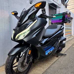 혼다 포르자350 24년식 블박2채널,사용검사 완료