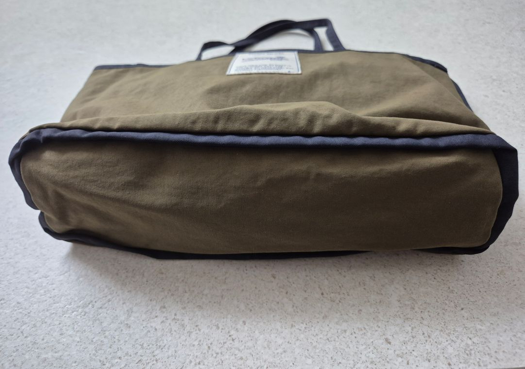 파사드패턴 브리즈 토트백 포레스트 이미지