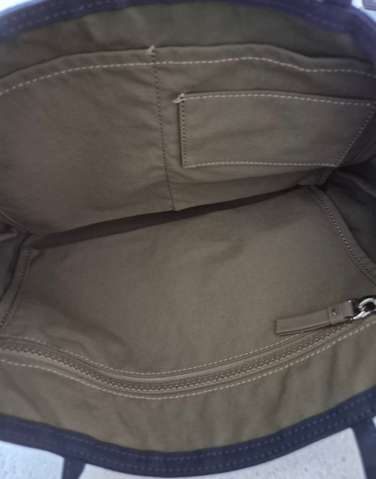 파사드패턴 브리즈 토트백 포레스트 이미지