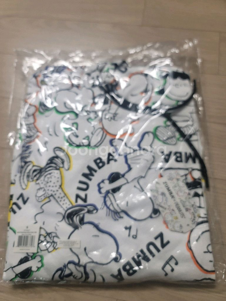 줌바ZUMBA 스누피 후드티S--2