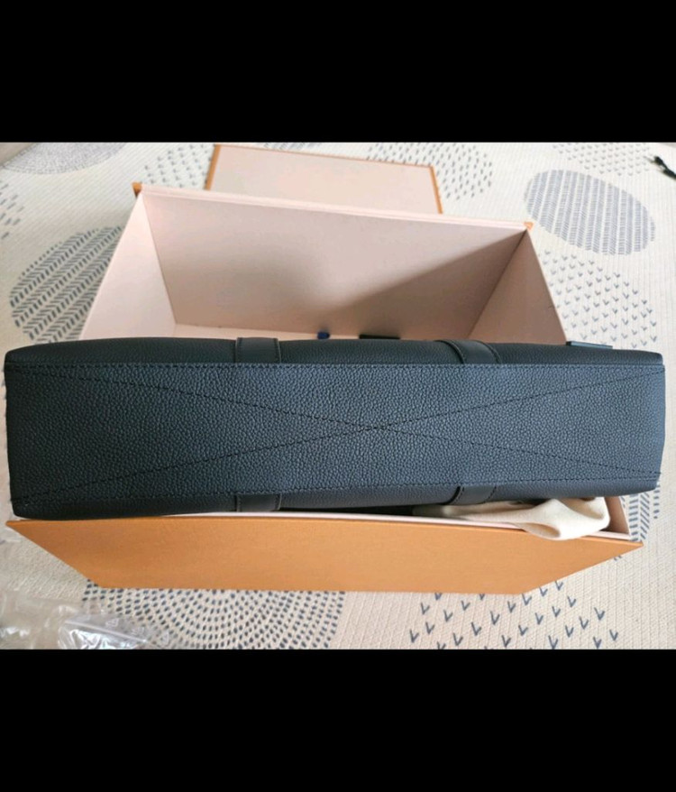 루이비통 브리프케이스--5