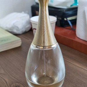 디올 자도르 오 드 퍼퓸