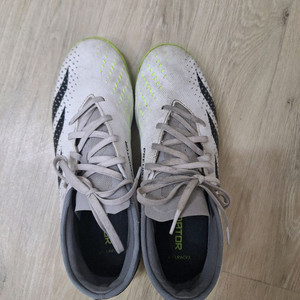 아디다스 풋살화