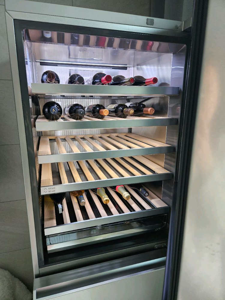 엘지시그니처 와인셀러--1