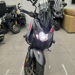 GSX-S750