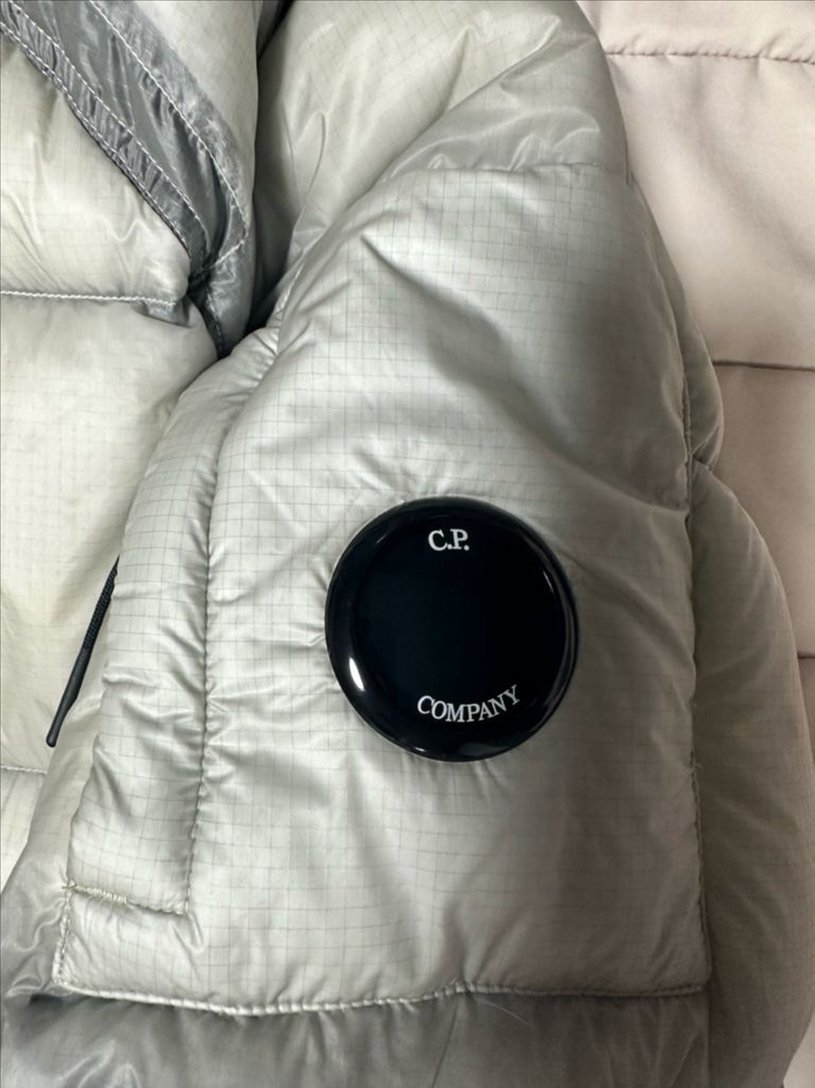 CP컴퍼니 디디쉘 익스클루시브(한정판) XL 판매해요--2