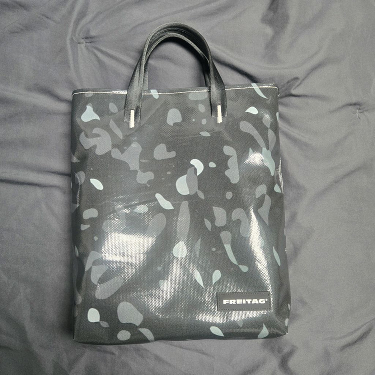 (개급처!!!)프라이탁 f202 리랜드 초희귀 새상품--1