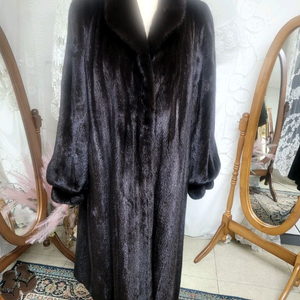 동우모피 블랙그라마 롱밍크코트(116cm)