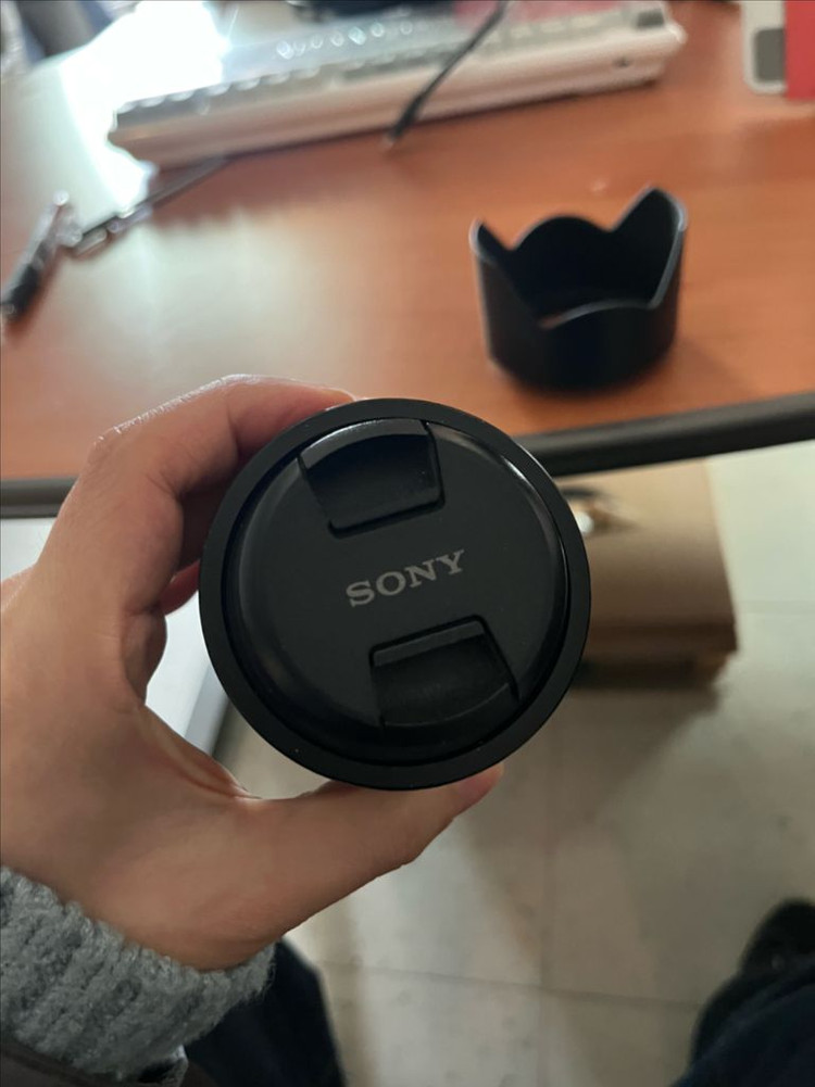 소니 FE 55mm f1.8 자이즈 렌즈--4