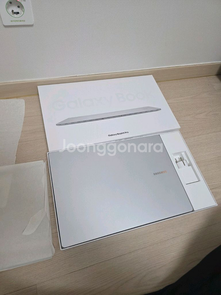 삼성 갤럭시북5 프로 울트라7 판매합니다. NT960XHA-KC71S--3