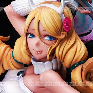 네이티브 키라라 아쿠츠 미개봉 택포 23만에 팝니다.