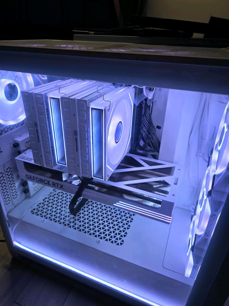 5800X3D 64GB 2TB 5070TI 고사양본체 이미지