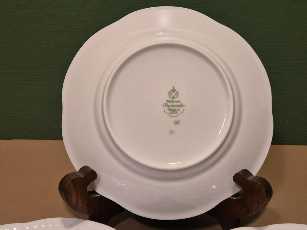엔틱 동독 볼크슈테 패스톨레 접시.개당가. 이미지
