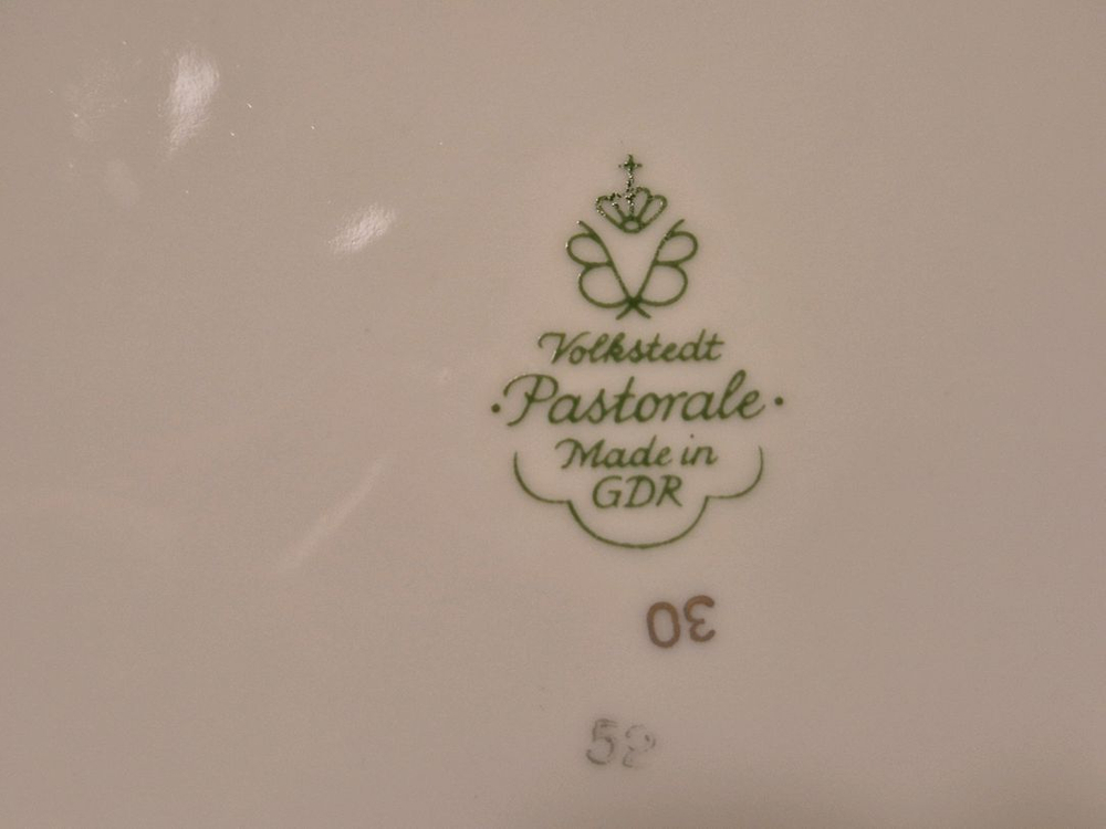 엔틱 동독 볼크슈테 패스톨레 접시.개당가. 이미지