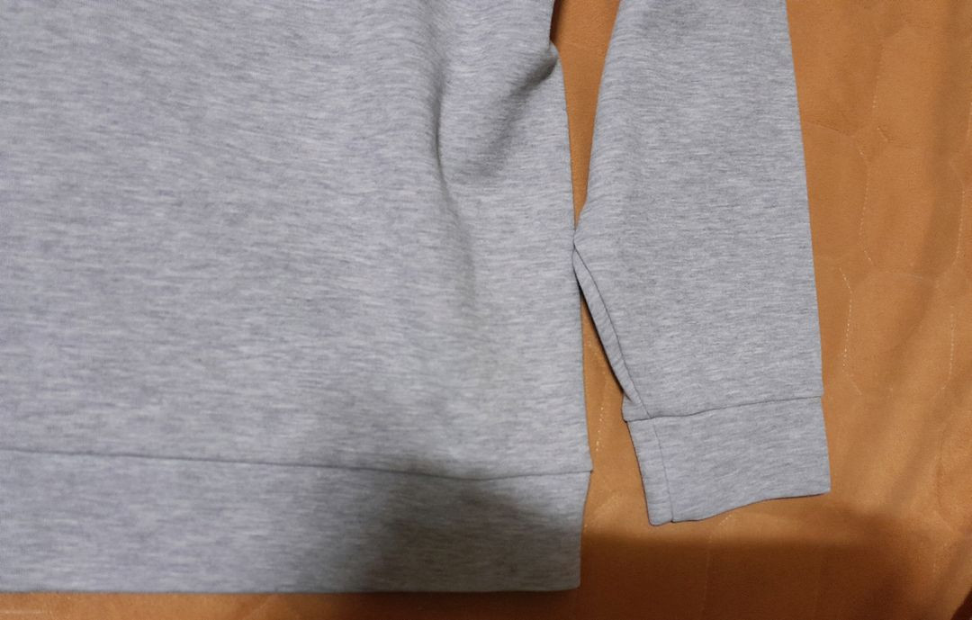 아스노핏 자켓.아디다스 맨투맨 미사용품 각 19000원 이미지